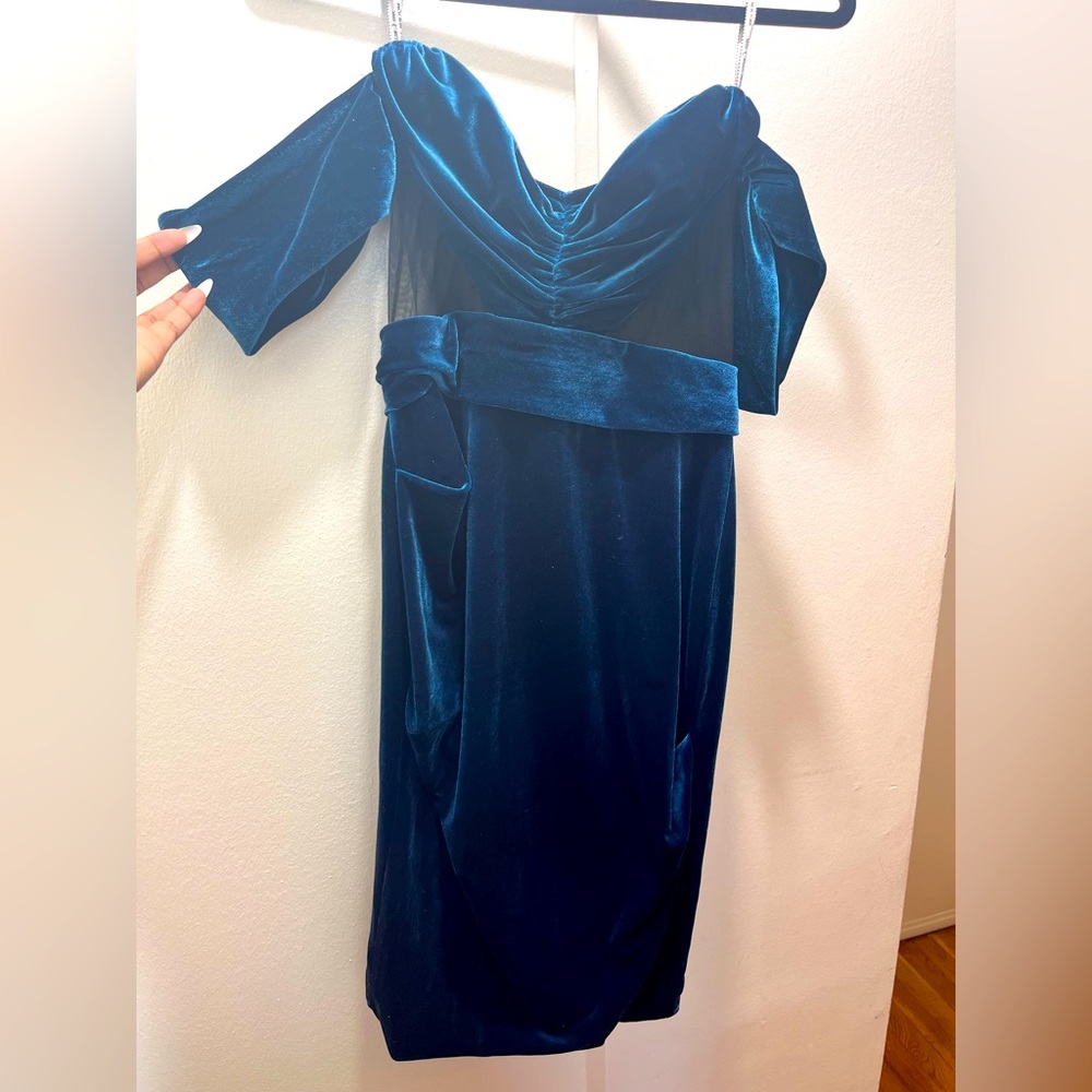 Miss Circle dress
